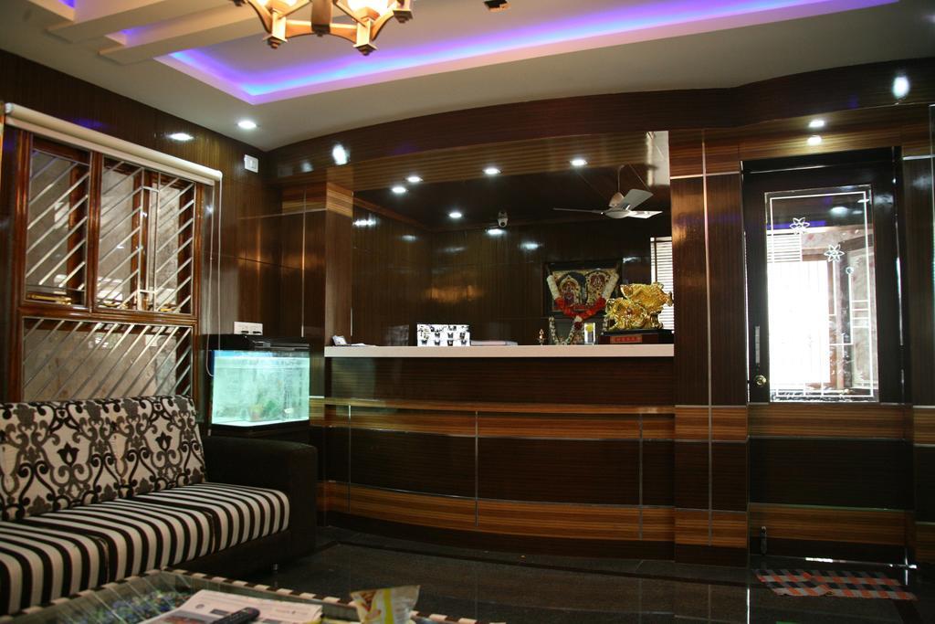 Kvp Inn Тирупати Екстериор снимка