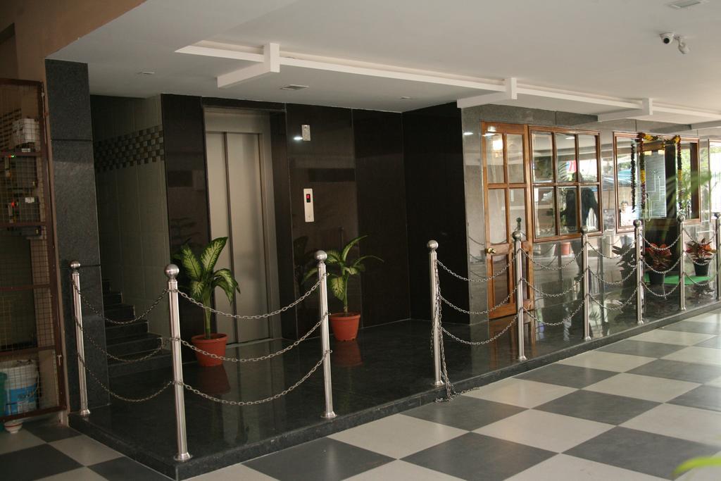 Kvp Inn Тирупати Екстериор снимка